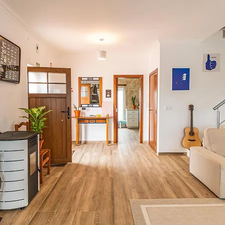 Donothing House - - Baleal Guest house